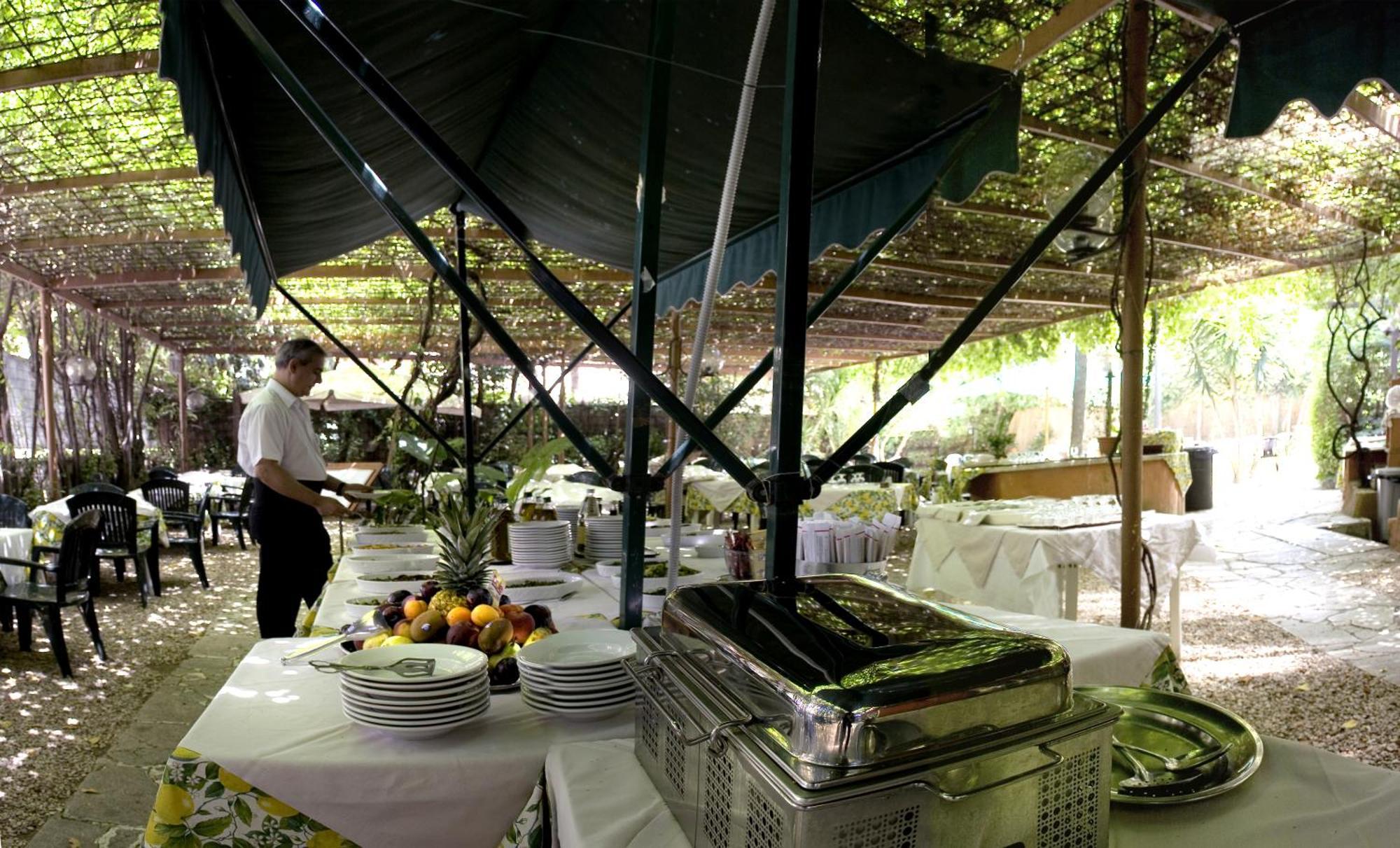 Hotel Delle Muse Rome Restoran gambar