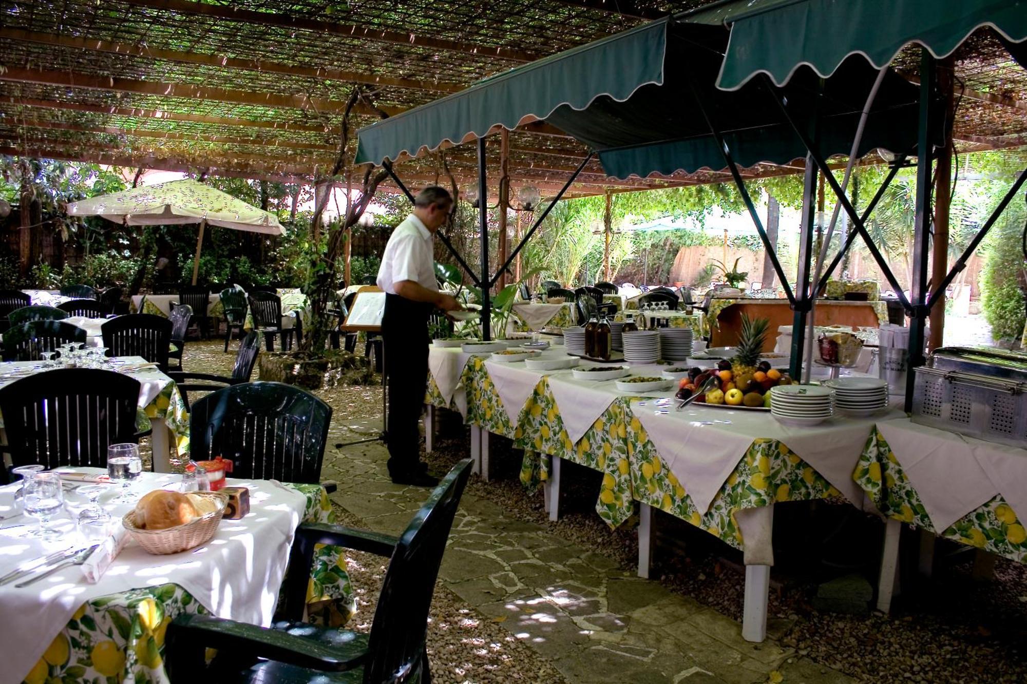 Hotel Delle Muse Rome Luaran gambar