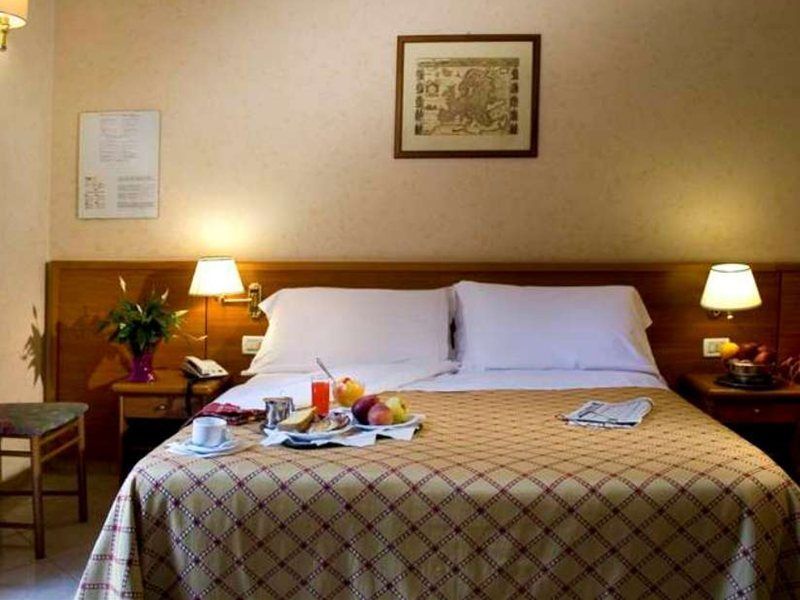 Hotel Delle Muse Rome Luaran gambar
